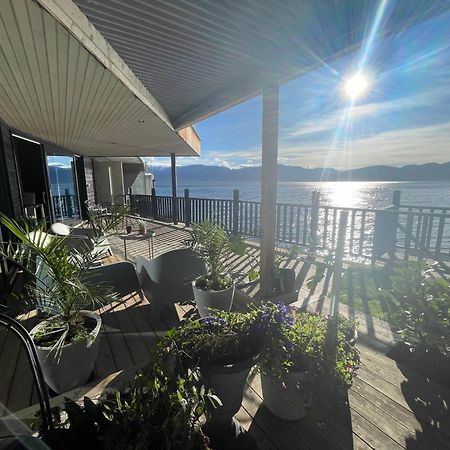 Panoramaresort In Hardangerfjorden Leilighet I Sjokanten Ved Hardangerfjorden For 7 Personer Boat , Sauna,Kajak, Sup For Rent Oystese Екстер'єр фото